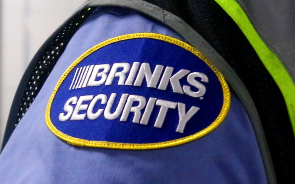 Brinks Security logo